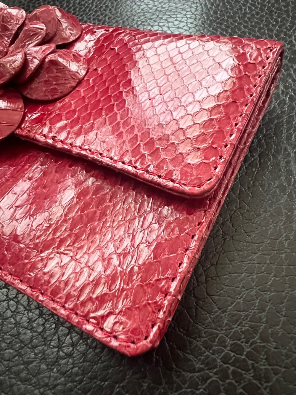 Python Snakeskin Exotic Leather Floral Mini Clutch Wallet/ WOC - Picture 6 of 7
